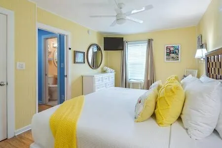 Road'S End Apartment Key West United States
